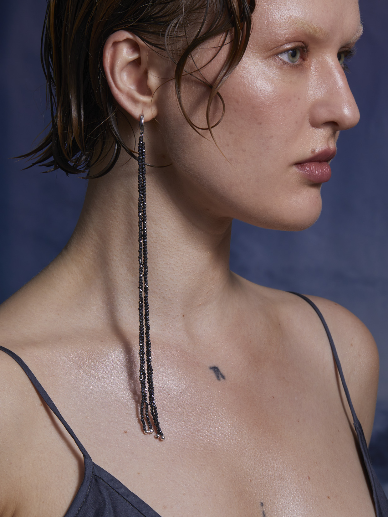 CASCADE EARRING - BLACK